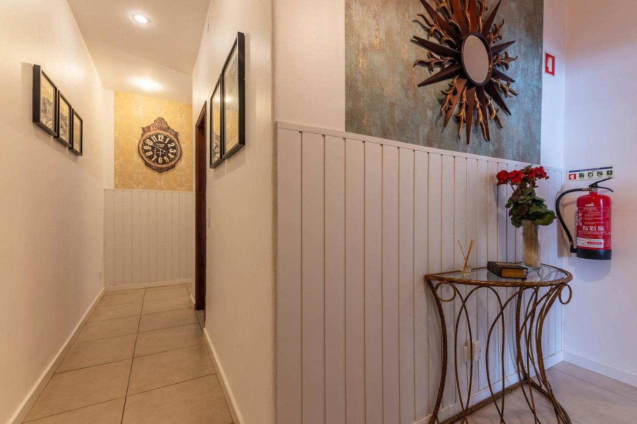Alm- Spacious. Sunny. Patio. Quiet Area. Fast Wifi Lisabona Exterior foto