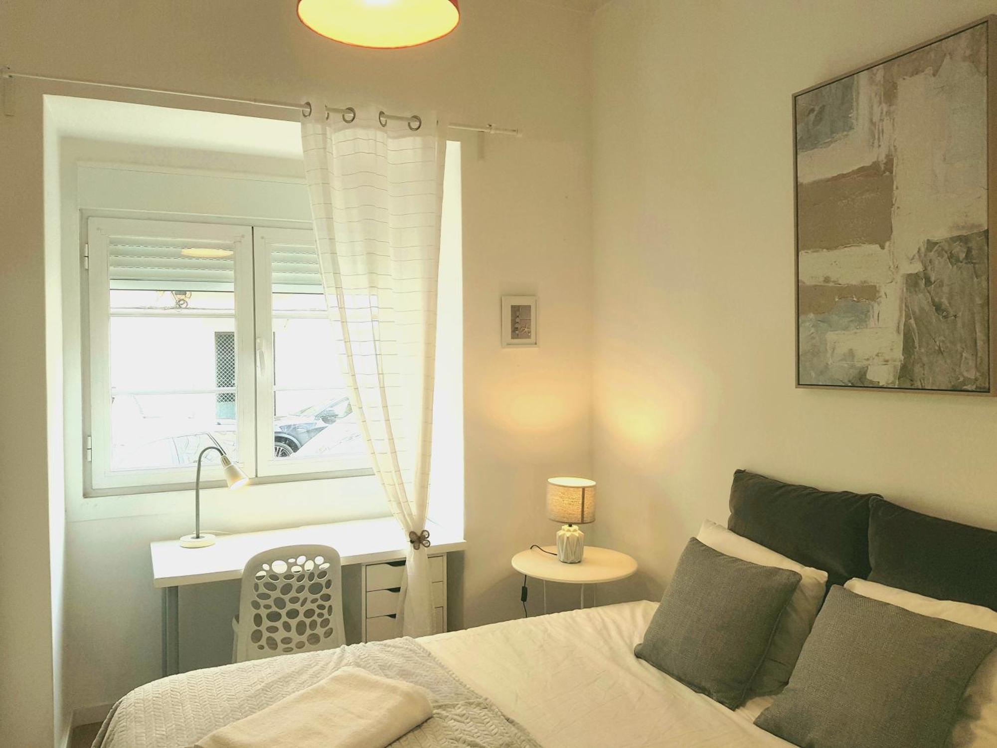 Alm- Spacious. Sunny. Patio. Quiet Area. Fast Wifi Lisabona Exterior foto